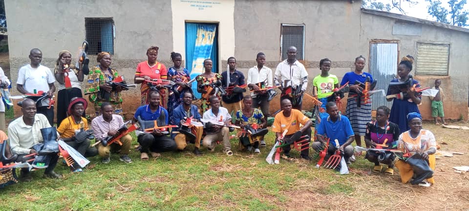 Farmers from Ezo, Yangiri and Ringasi are happy after receiving tools